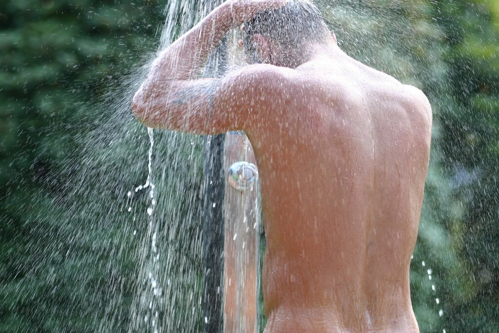 After a bath with soda, a man should take a cool shower. 
